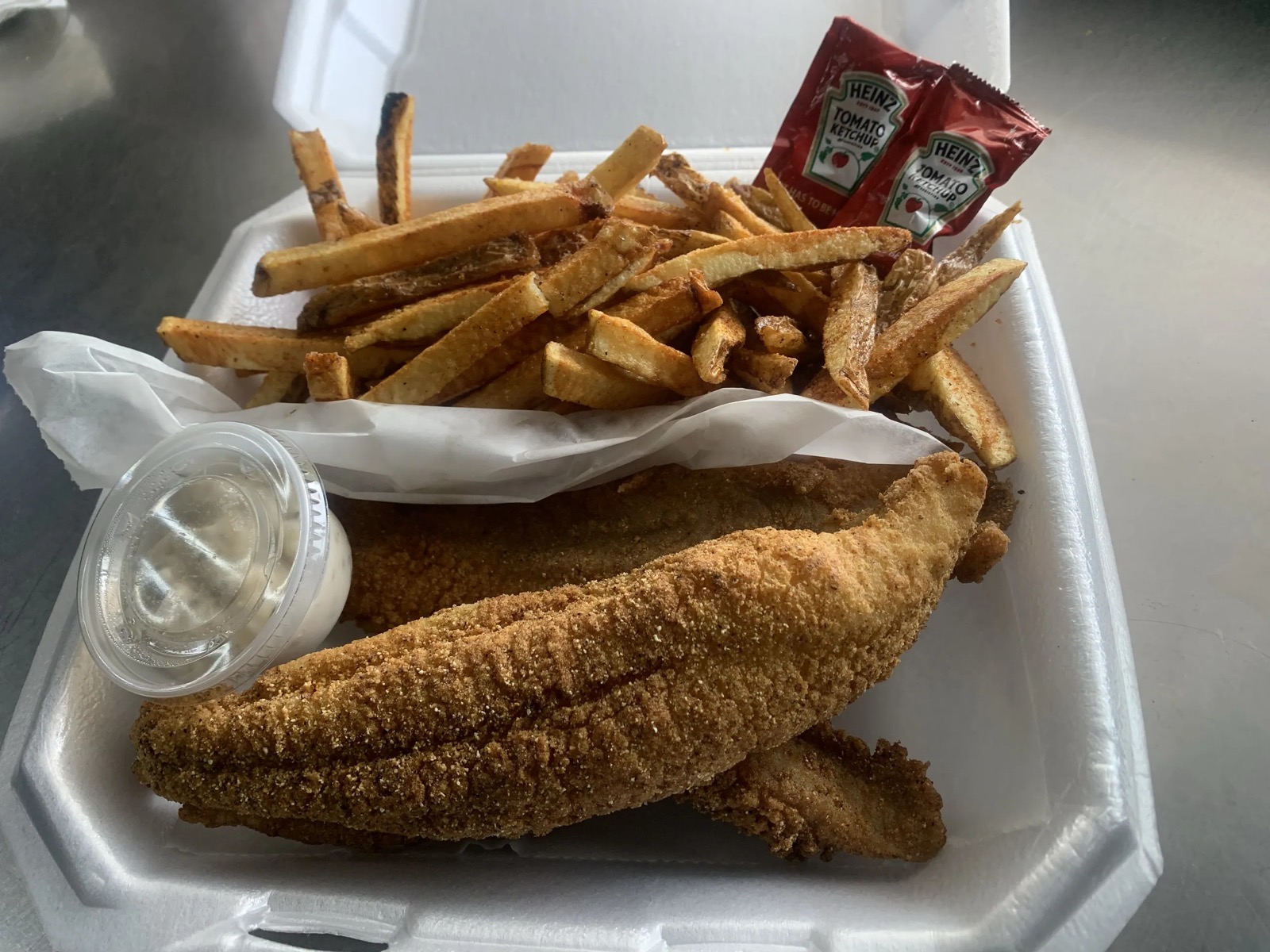 Seasoned seafood boil tray
